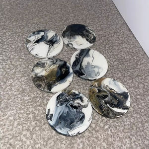 Ensemble de 6 sous-verres en marbre faits à la main, décoration de table en pierre naturelle - Product Image 1