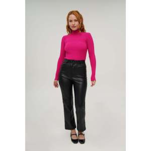 Pull en maille côtelé à col roulé fuchsia pour femme Lustrin - Taille standard, vêtements en gros pour femmes - Product Image 2