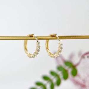Pendientes de tuerca clásicos hechos a mano, joyería sólida 925 para mujer, Plata de Ley 925, Topacio blanco, piedras preciosas, estilo bohemio, regalo para hermana - Product Image 3