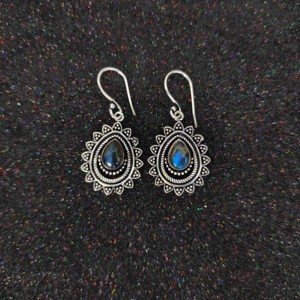 Boucles d'oreilles pendantes bohèmes en laiton plaqué argent pour femmes Fantaisie Fashion Labradorite Gemstone pour les fêtes et les Offres Spéciales de fiançailles! - Product Image 3