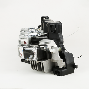 YT-85 pour <span class=keywords><strong>Toyota</strong></span> BZ4 Crown nouvelle lentille de phare modifiée LED amélioration de la lentille de remplacement d'usine d'origine pour la luminosité - Product Image 6