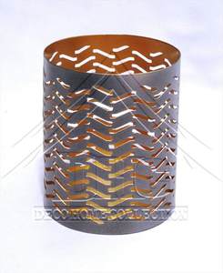 Bougeoir rond en métal votif et chauffe-plat décor élégant pour restaurant à la maison ou tout espace lanterne polyvalente - Product Image 3