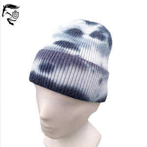 Gorro de invierno de punto personalizado, nuevo estilo Tie Dye, gorro de punto cálido para invierno, hecho en Pakistán - Product Image 3