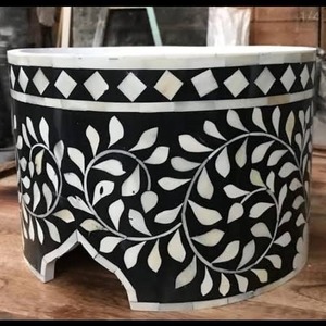 Présentoir de gâteau d'incrustation d'os de luxe avec le travail de sculpture détaillé support de gâteau d'incrustation d'os artistique pour la présentation élégante de dessert - Product Image 2