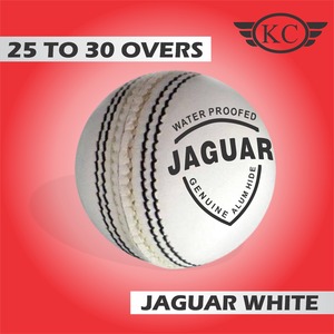 KC ENTERPRISES Paquete de 6 pelotas de críquet de cuero blanco Jugur Cuero curtido de alumbre estándar internacional de la mejor calidad - Product Image 3