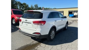 2017 K I A sorentos LX V6 AWD ใช้รถมือสองพรีเมี่ยมตามฤดูกาล - Product Image 4