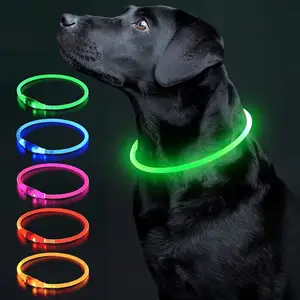 Coleira de silicone para cachorro de estimação LED recarregável USB ajustável multicolorido piscando brilho no escuro com recurso reflexivo
