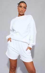 Shorts cargo en molleton doux 340g en coton écologique à taille haute pour femme avec logo personnalisé et poches – Idéal pour la détente - Product Image 5