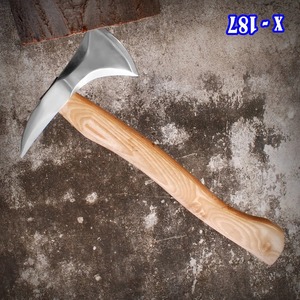 Hacha Tomahawk de acero de alto carbono hecha a mano personalizada, hacha de Punta integral, regalo para acampar. - Product Image 2