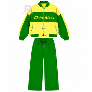 Conjunto deportivo transpirable personalizado de Chi Eta Phi Sorority con logotipo bordado en la parte delantera, conjunto de forro polar de manga larga verde y amarillo para mujer - Product Image 1