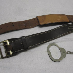 Cinturón Táctico de Cuero Versátil para Hombre, Apto para Uso en Exteriores, Equipo de Trabajo y Uso Diario Funcional - Product Image 4