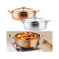 Réchaud en cuivre au design élégant avec grande capacité et couvercle pour les traiteurs professionnels et les chauffe-plats à buffet d'hôtel