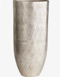 Jarrones de Flores de Aluminio Plateado de Diseño Moderno al por Mayor, Jarrones Decorativos de Mesa Texturizados Hechos a Mano de Primera Calidad para Bodas - Product Image 6