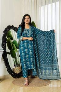 Qualité d'exportation indienne belle robe attrayant coton lourd 60 Kurti Pant & Dupatta avec travail à la main exportateur mondial - Product Image 6