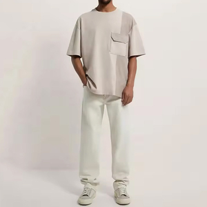 T-shirt Boxy à col en O pour hommes en coton doux pour un confort et un style ultimes pour des looks décontractés ou personnalisés - Product Image 2