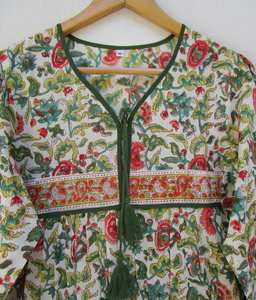 Robe Maxi d'été ethnique bohème en coton indien fait à la main nuisette à imprimé fleuri Kimono boutons lavable été vente en gros - Product Image 4