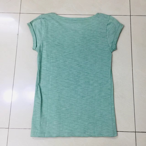 Camiseta Básica de Manga Corta para Mujer, Color Verde Azulado, Algodón, Corte Holgado Informal, con Bolsillo, Personalizable, OEM, ODM, Venta al Por Mayor - Product Image 2