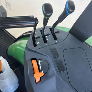 Venta al por mayor: Nuevo y popular tractor de ruedas 6E-1204 de 120 HP con motor, en perfectas condiciones, con rodamientos y bomba. - Product Image 3