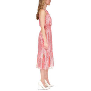 Robe trapèze rose grande taille pour femme Michael Kors, avec chaîne zébrée métallique, taille naturelle, en tissu mousseline - Product Image 2