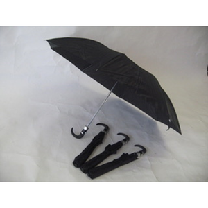 Parapluie automatique classique en forme de J avec poignée en bois, 8 baleines en nylon, idéal pour les voyages, robuste et au design traditionnel - Product Image 1