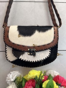 Sac à bandoulière élégant vintage à fermeture crochet et boucle Sac à bandoulière multi-usage pour femmes Vente chaude - Product Image 4