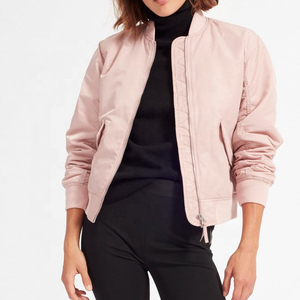 Vêtements en gros Blouson aviateur rose à fermeture éclair pour femmes Blouson aviateur pour femmes Nouveau produit Recrutement avec tenue professionnelle - Product Image 1