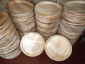 Assiettes en feuilles d'arec en gros, assiettes jetables compostables naturelles, approvisionnement en vrac, fabriqué au Bangladesh - Product Image 5