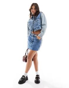 Stylish Women's Oversized Distressed Denim <b>Jacket</b> Classic Casual Outerwear with Cotton Filling Material - Product Image 1