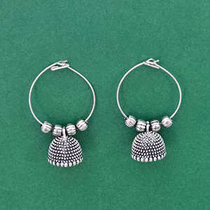 Pendientes chapados oxidados delicados populares de nueva moda - Product Image 1