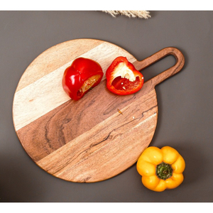 Tabla de servir de madera de acacia hecha a mano con incrustaciones de resina geométrica, tabla de cortar decorativa moderna de 2 tonos con mango para Cocina - Product Image 6