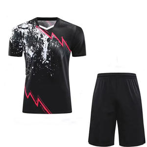 Ensemble de Tenue de Tennis Personnalisée pour Hommes Respirant Anti-UV Séchage Rapide Polyester Spandex Haute Qualité OEM Vente en Gros - Product Image 1