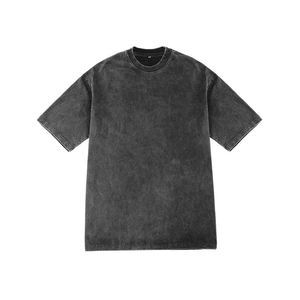 Conjunto de 2 piezas para correr para hombre a la moda de verano con logotipo personalizado al por mayor, camiseta informal de manga corta desteñida por el sol, pantalones cortos estampados para correr - Product Image 2