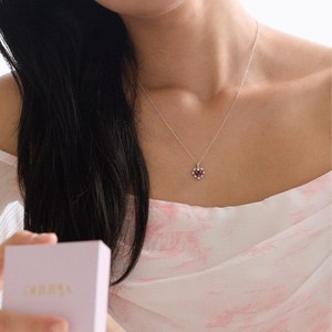 Collier pendentif double cœur en grenat rhodolite pour femme, en argent sterling 925, pierre de naissance de janvier, Adoration - Product Image 3