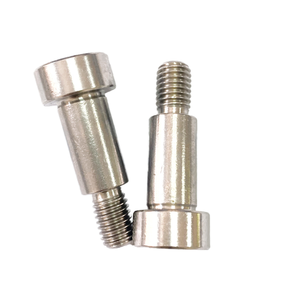 Tornillo de Cabeza Plana con Hombro y Eje Cilíndrico de Acero Inoxidable 304 GB830, Grado 8 - Product Image 1