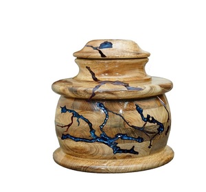 Oso Cremación Urna funeraria de madera Urna para amantes de los animales con grabado - Product Image 1