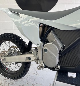 Ventes en UE de motos électriques neuves varqMXX disponibles à la vente et prêtes à l'exportation - Product Image 6