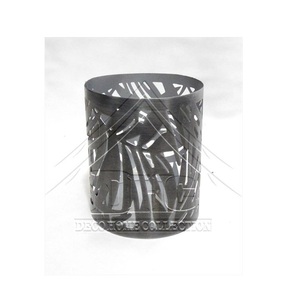 Portavelas Votivo de Metal Marroquí Vintage, Linterna de Filigrana Roja y Dorada, Portavelas de Hierro para Centro de Mesa de Boda y Decoración del Hogar - Product Image 6