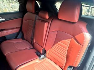 2024 Kia Sportage SX FWD ระบบนำทางด้วยล้ออัลลอยด์เบาะหนังระบบรีโมทสตาร์ทแอนดรอยด์อัตโนมัติ - Product Image 6