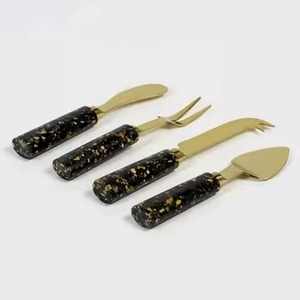 ชุดมีดสแตนเลสคุณภาพสูงสำหรับตัดและเสิร์ฟชีสและเค้ก - Product Image 5