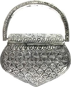 Antique <b>Silver</b> Embossed Brass <b>Clutch</b> Evening Bag <b>Silver</b> New Arrival Ladies Evening <b>Clutch</b> Metal Bags Fashion Brass Design - Product Image 5