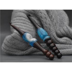 Offre Spéciale : Crochets en Bois et Résine – Aiguilles à Tricoter Écologiques Professionnelles – Ensemble de Crochets – Vente en Gros pour Tricoteurs - Product Image 1