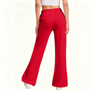 Pantalons de survêtement sport amples personnalisés de haute qualité, pantalons de survêtement sport en coton, pantalons de survêtement sport confortables et évasés pour femmes - Product Image 2