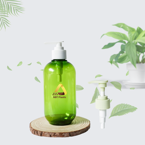 Emballage cosmétique rechargeable de bouteille en plastique d'ANIMAL FAMILIER vert fait sur commande de 300ml pour le shampooing et la lotion - Product Image 1