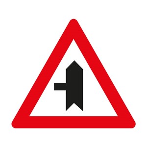 Panneau de signalisation routière réfléchissant T-22c, signal de prudence/avertissement de sécurité pour l'intersection de la route principale avec la route latérale, entrée à gauche - Product Image 1