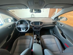 HYUNDAI IONIQ 2019 USADO, Volante a la Izquierda/Derecha - Product Image 5
