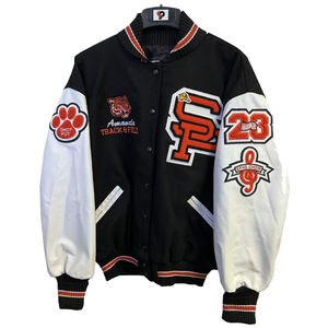 Chaquetas Varsity con Parches de Chenilla Personalizadas al por Mayor para Hombres y Mujeres, Chaqueta Bomber de Escuela Secundaria con Diseño OEM - Product Image 1
