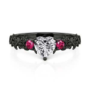 Anillo Jeulia Gótico con Corazón de Flor Negra en Plata de Ley - Product Image 3