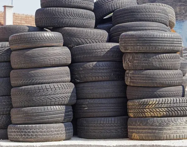 Neumáticos neumáticos de montacargas suministro fábrica nuevo producto 600/9 8,25-15 28x9-15 6,00-9 neumático Industrial de goma diagonal para la venta