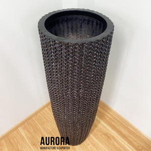 Macetas Decorativas Modernas de Fibra de Vidrio con Orificio de Drenaje, Ecológicas, para Interiores, Hogar y Jardín, Tamaño Grande, Fábrica Vietnamita - Product Image 3