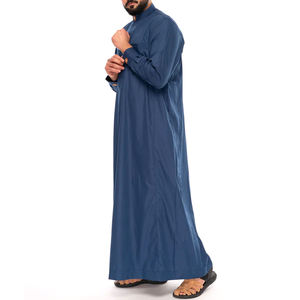 Mode d'usine Jubba arabe pour homme Design Thobe Nouveau style de vêtements islamiques avec logo personnalisé - Product Image 2